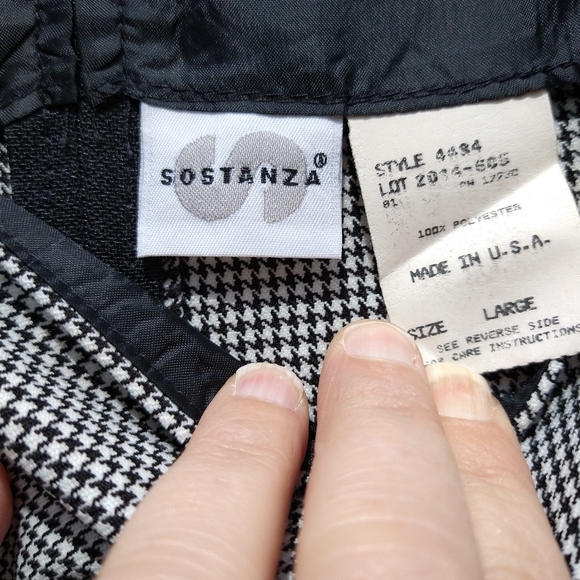 SLEEVELESS DRESS.  SZ LARGE - Picture 5 of 8